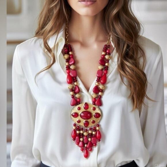 Chicos Jewelry - Chicos 35 Year Anniversery Boho Bold Necklace Gold Red New